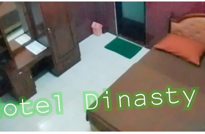 Dinasty *